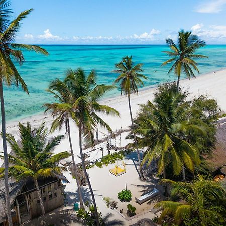 Pili Pili Palm Beach 江比阿 外观 照片