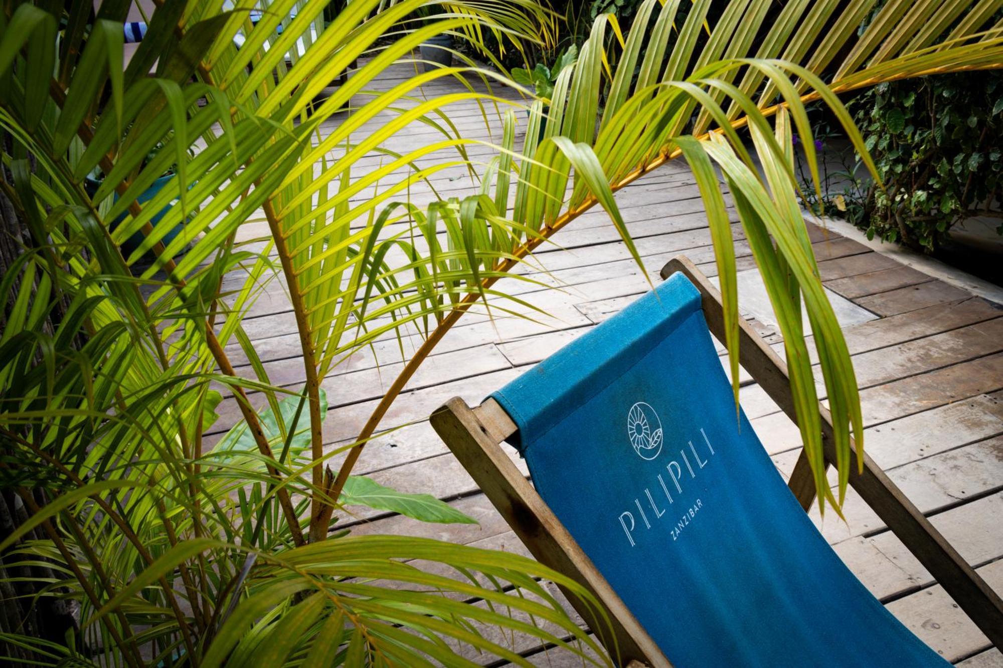 Pili Pili Palm Beach 江比阿 外观 照片